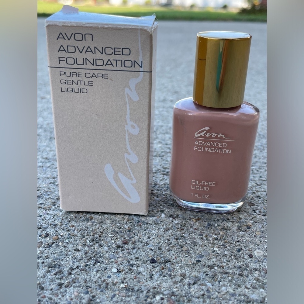 Avon Vintage Pure Care Gentle Advanced Foundation Blush Color NEW Vintage